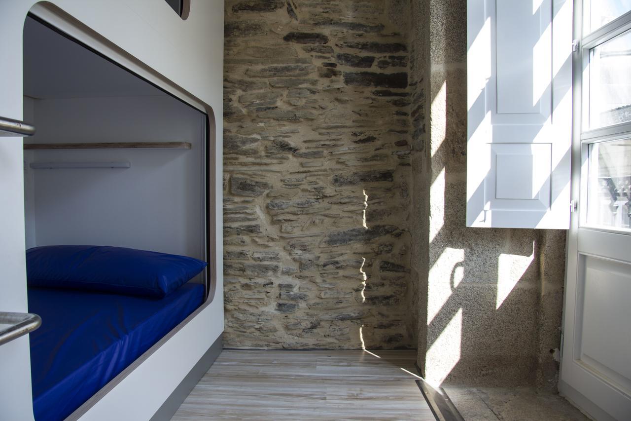 Hostel Cross (Adults Only) Луго Екстер'єр фото
