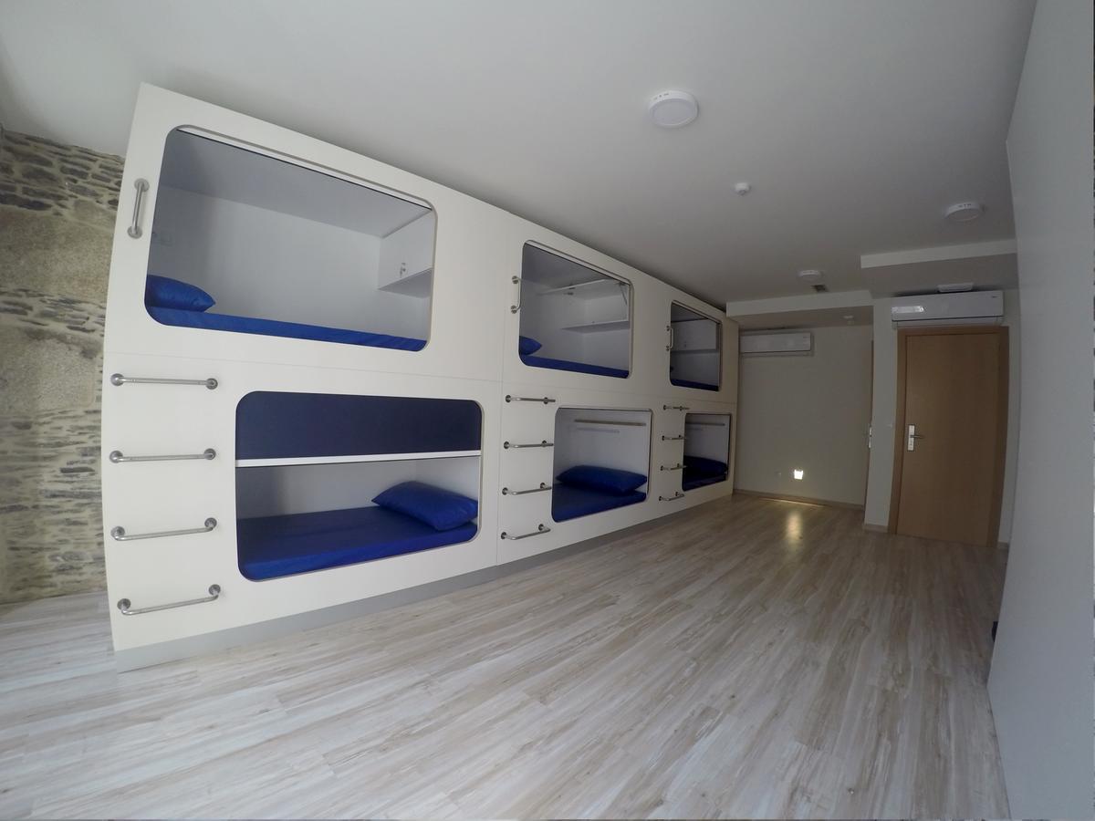 Hostel Cross (Adults Only) Луго Екстер'єр фото